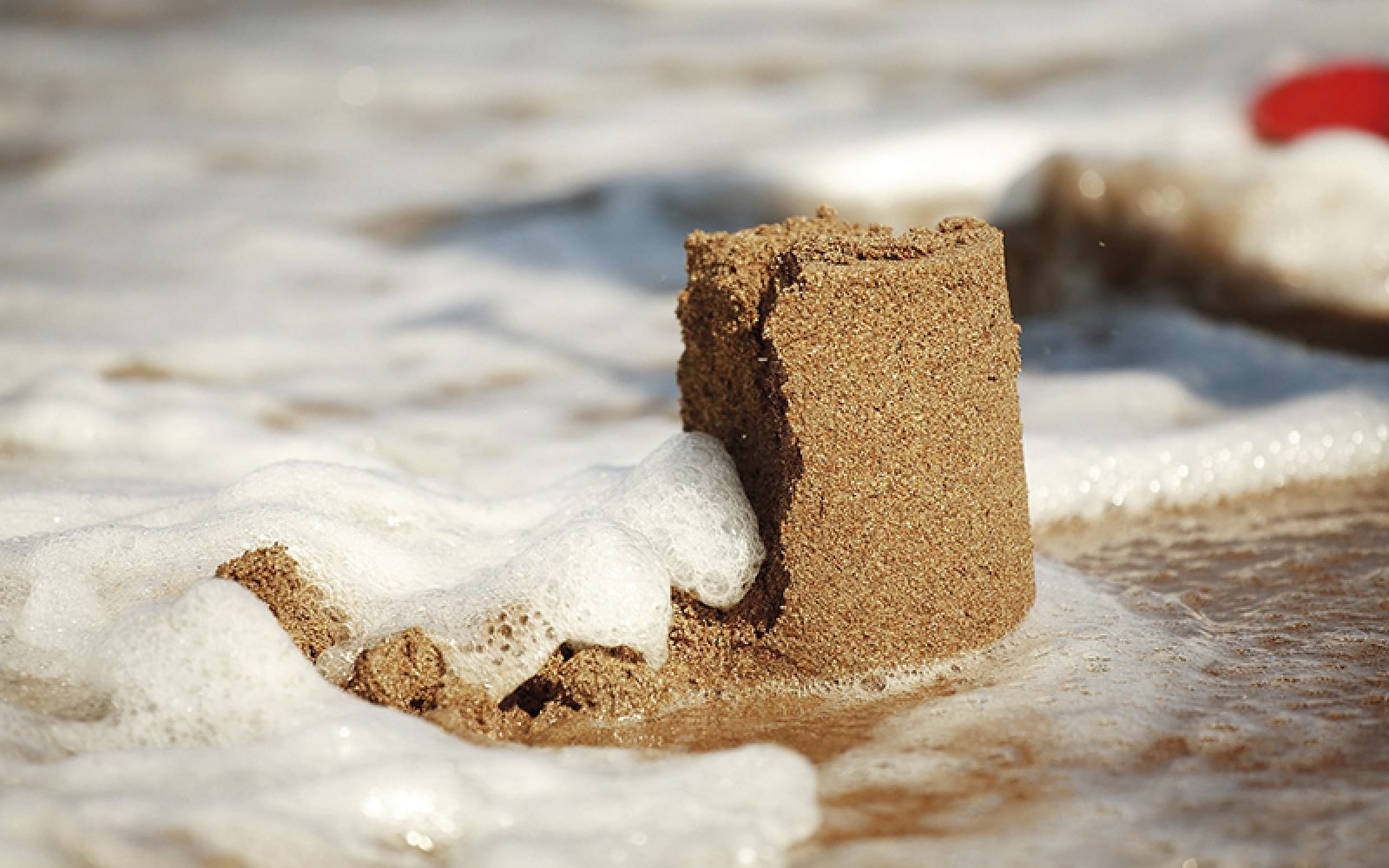 1576128 - sandcastle - concept of making save building